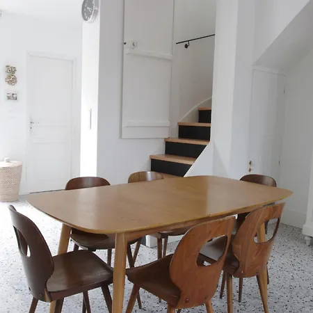 Les Sables Holiday home *